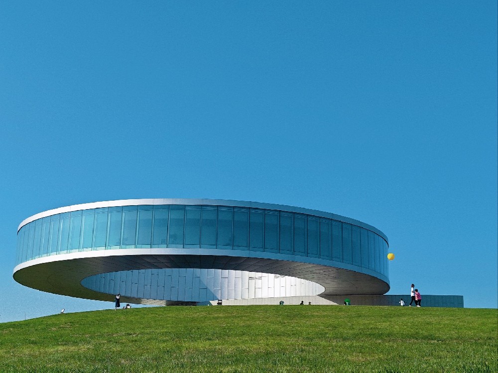 科技引领　“智”造好房子